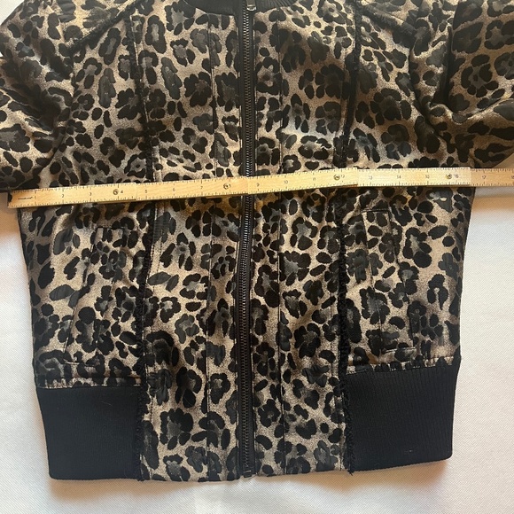 NWT Cache Leopard Cheetah Animal Print Jacquard Fringe Cocktail‎ Bomber Jacket S - Picture 9 of 11
